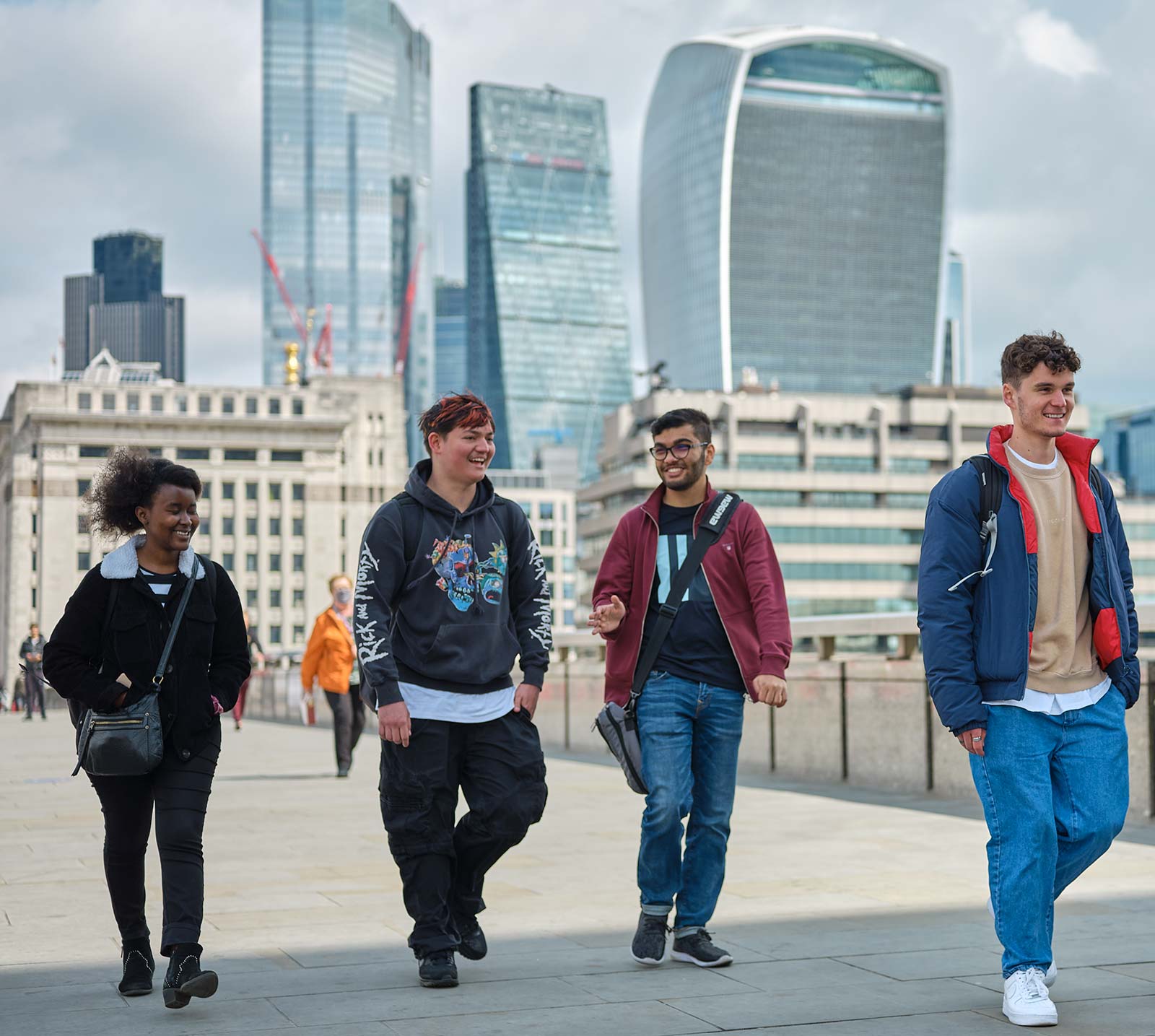 Students from the UFP community in the UK